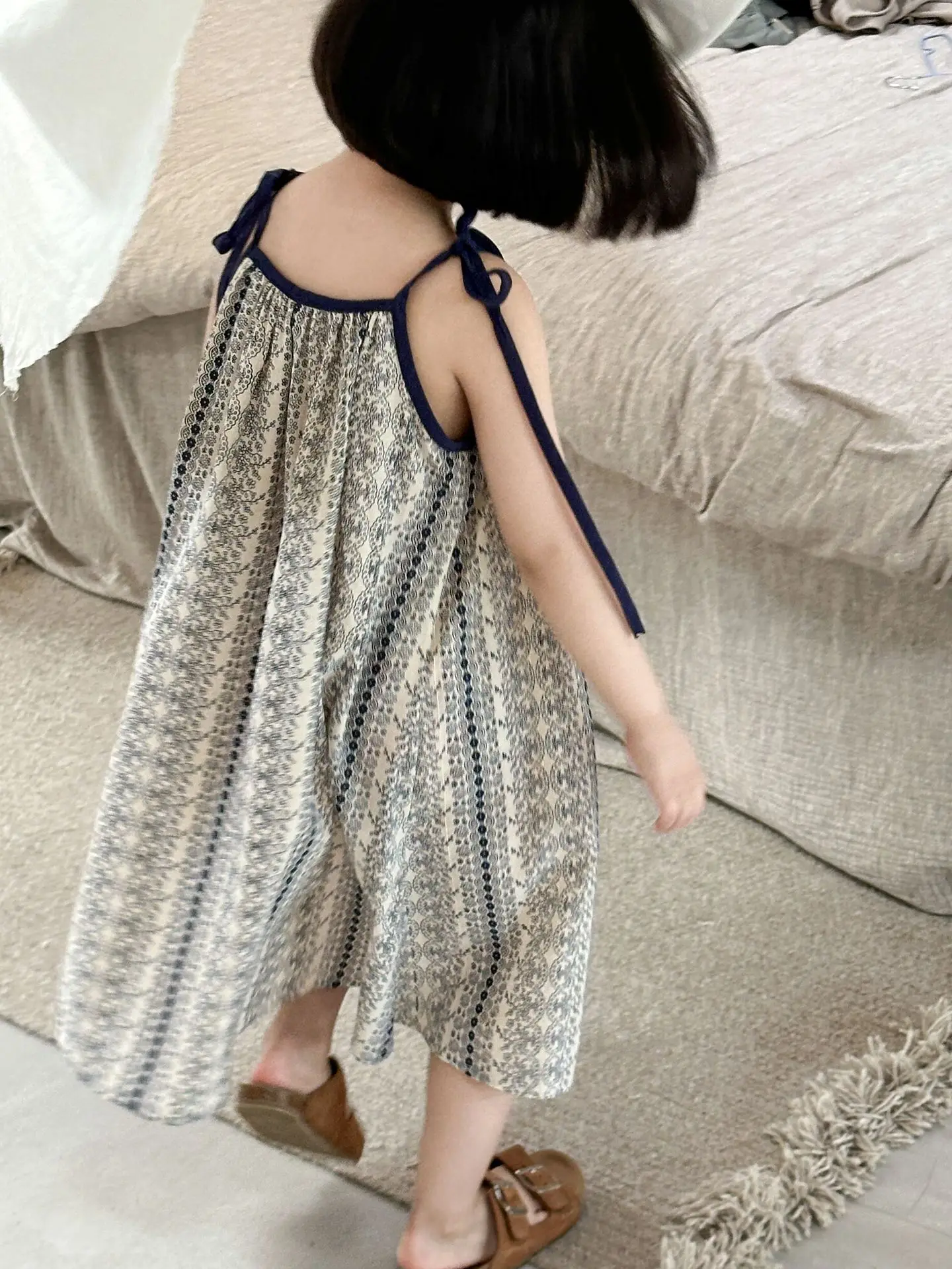 فساتين بناتي غير رسمية صيفية جديدة ملابس أطفال كورية كورية 2024 زهور مجزأة جميلة فضفاضة مخططة