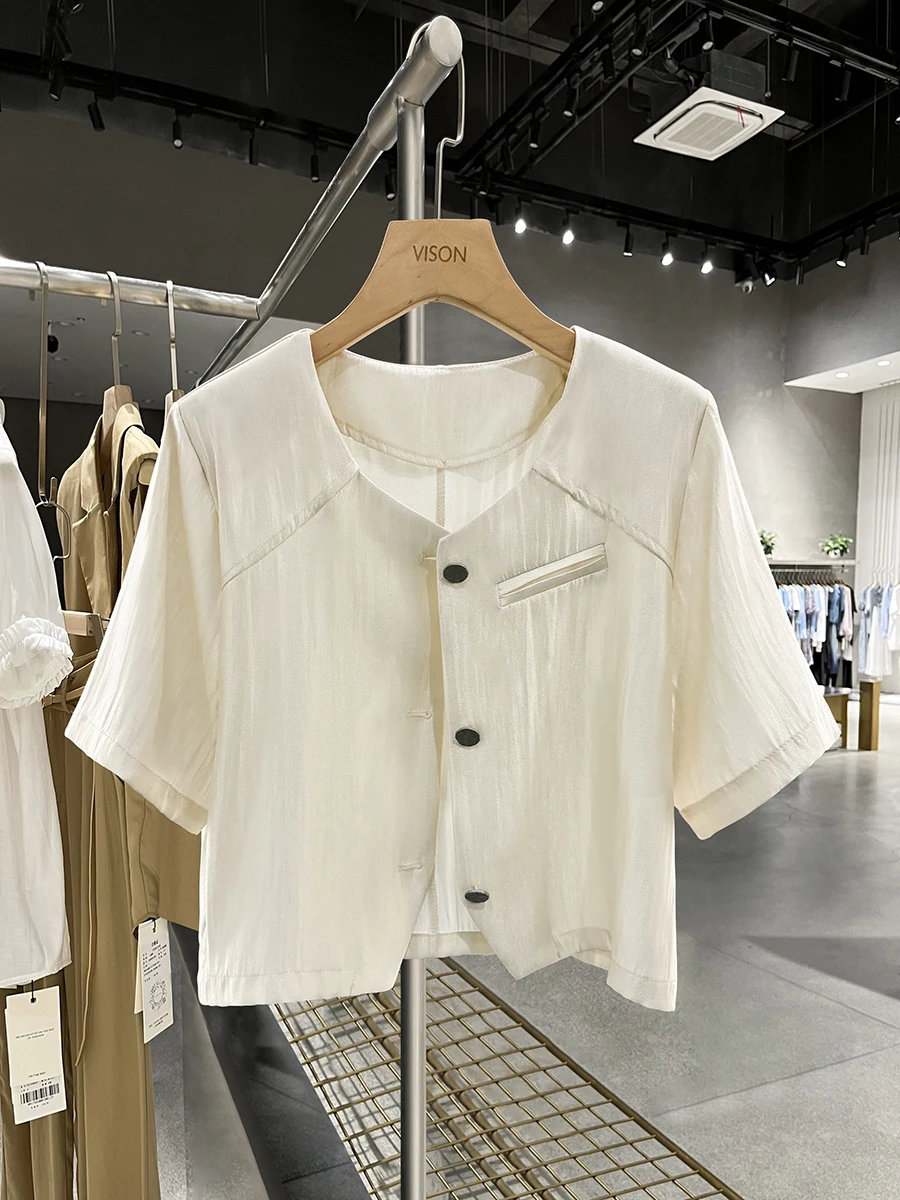 Jaqueta Feminina Leve e Respirável de Manga Curta, Coleção Verão 2025, Bege, Macia, para o Dia a Dia, Corte Reto, Poliéster