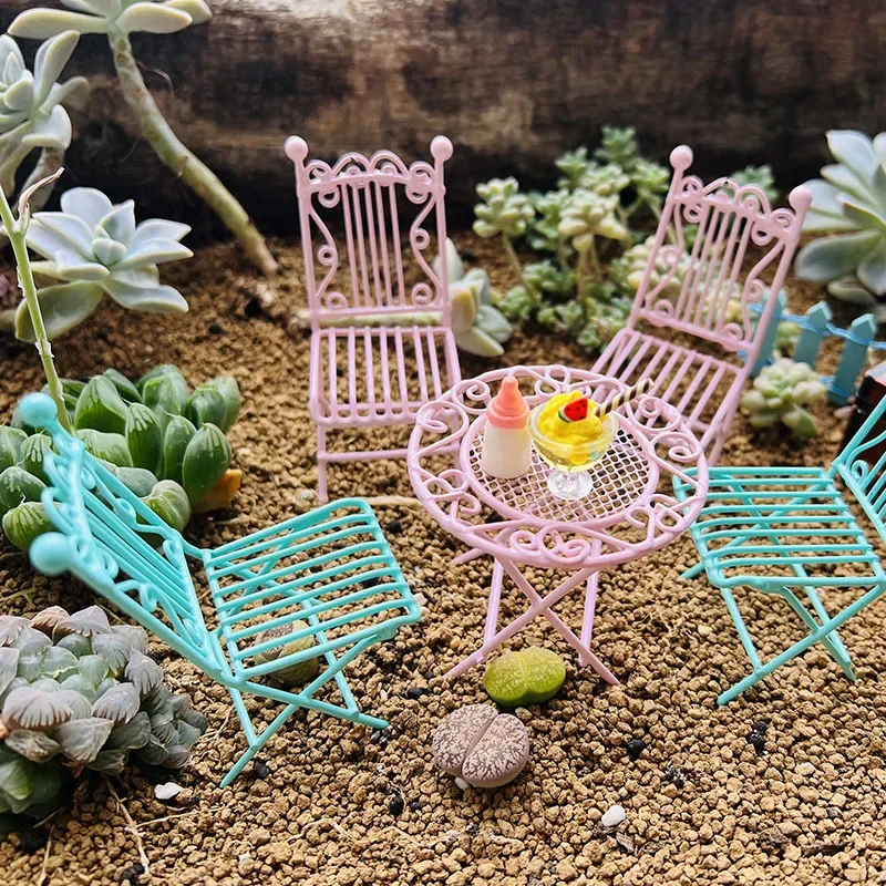 Metal Mini Stuff Table Chair Set Dollhouse Hree-piece Outdoor Tables and Chairs Furniture Miniature Items Doll House Accessories