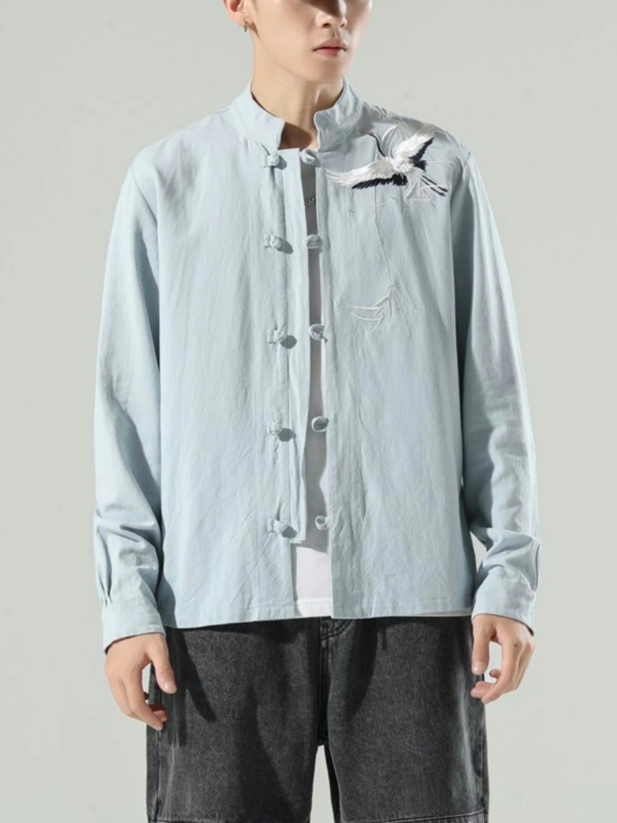 

Осенний мужской джет с воротником на пуговицах и вышивкой в китайском стиле, молодежная модная льняная верхняя одежда, повседневная джинсовая куртка свободного покроя