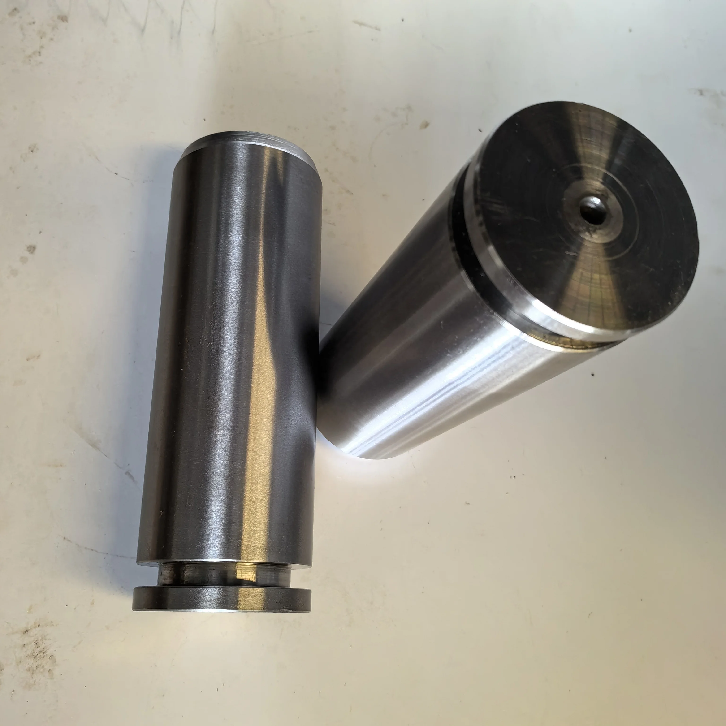 High Quality  Rotary Drilling Rig Kelly Bar Pin Truck Front Spring Pin for  Rotary Drilling Rig
