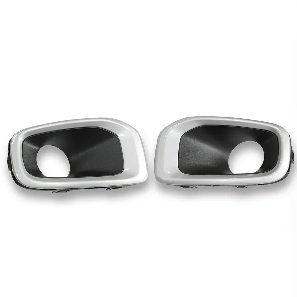 Per Jeep-Renegade 2015-2018 1Pair Copertura Della Luce di Nebbia Lunetta Paraurti Lampada Anteriore LH + RH Parafango Paraurti Luce Auto Luce Accessori