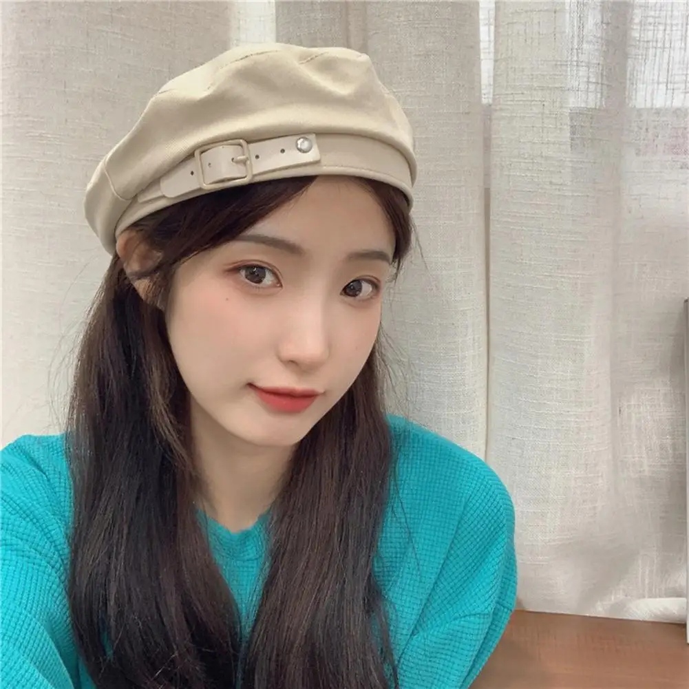 Korean Spring and Autumn Beret Women's Metal Buckle Beret British Retro Painter's Hat Elegant Accessory