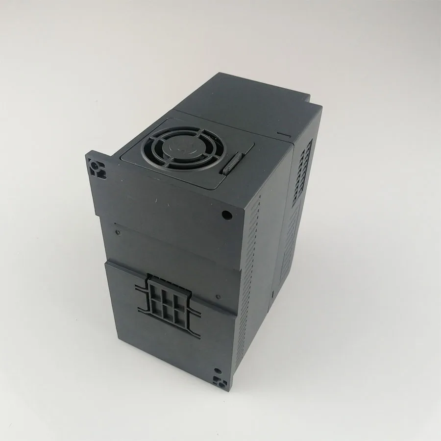 1500W 220V VFD Inverter, ZC1000-2S Variable Frequency Adjustable Speed Drive, 3-Phase Output Frequency Converter