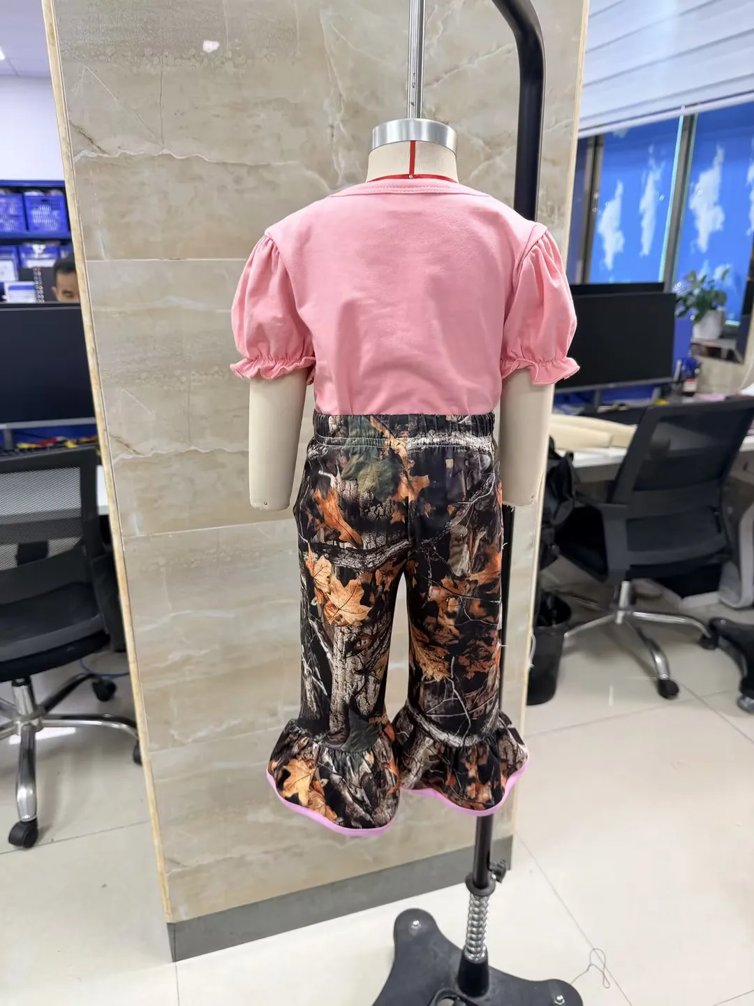 

Baby Girls 3PCS Pants Sets Short Sleeve O Neck Antler Head Print Romper Pants Headband Sets