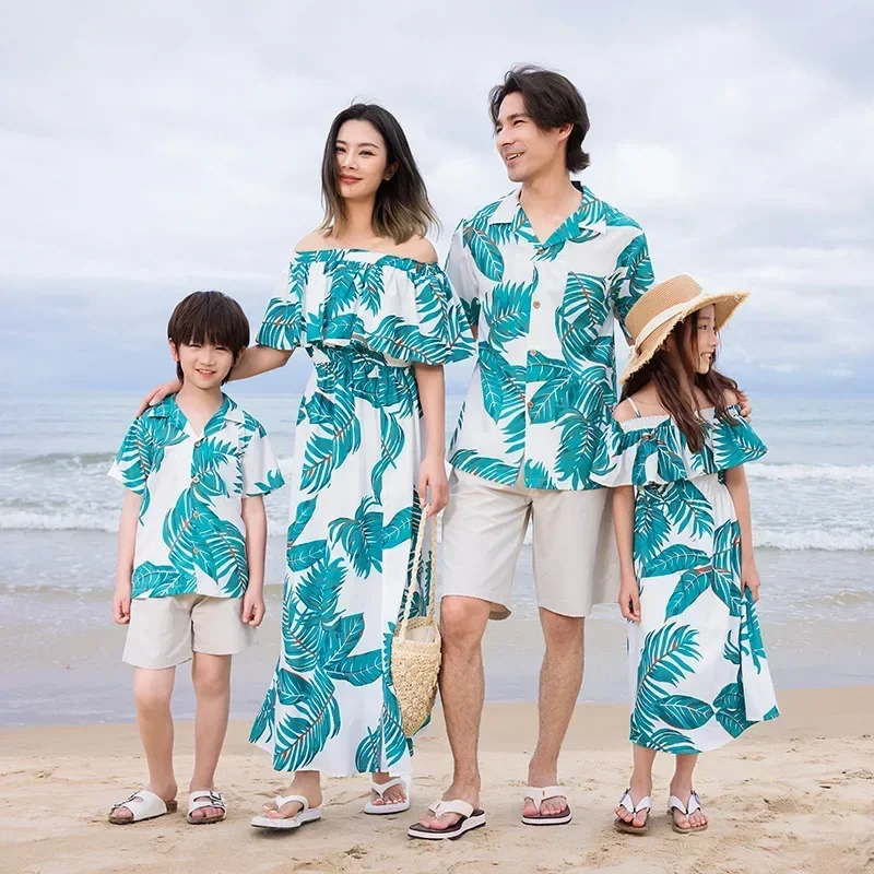 2024 Look Father Son Outfit Vacation Long Mother Daughter Blue Dress for The Sea Resorts Beach Ware Clothes Family Shirts Set