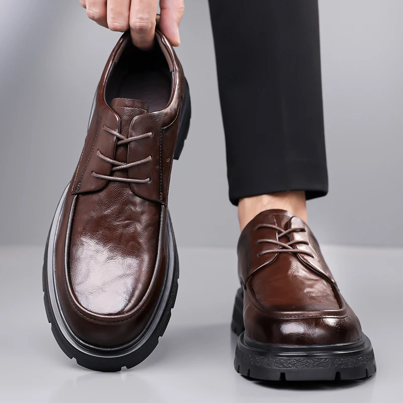 

Men's Comfortable Genuine Leather British Thick-soled Business Leather Shoes for Spring 2025, New Lace-up Oxford Shoes