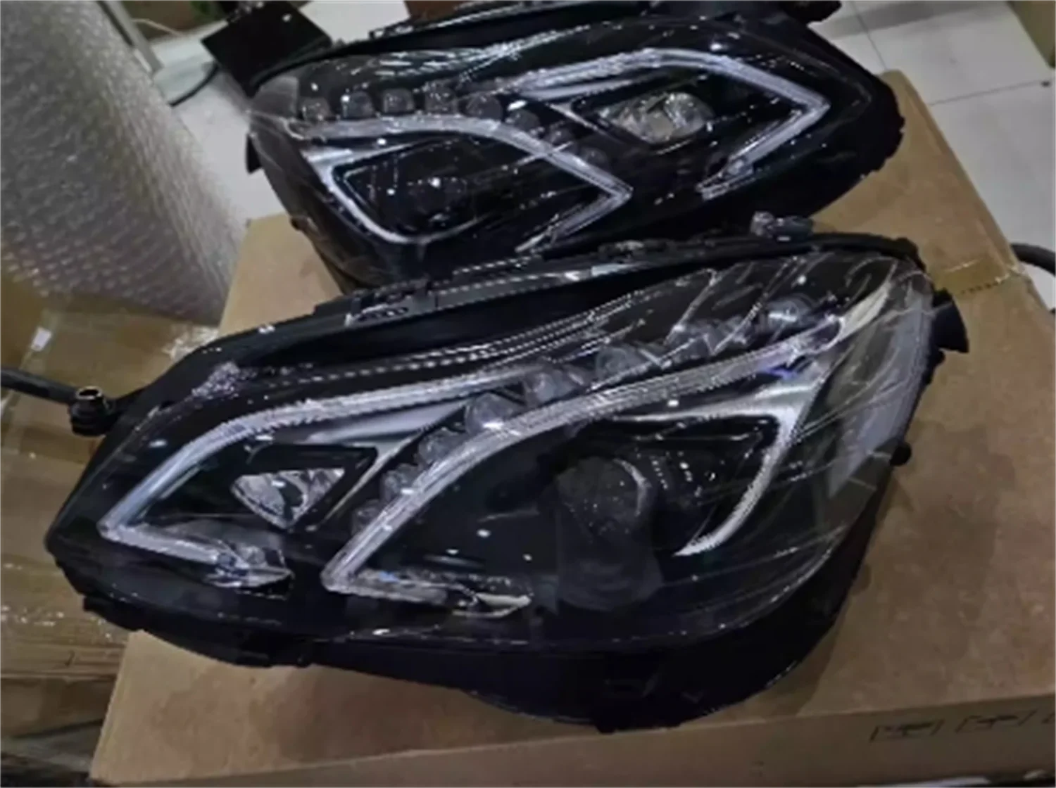 

Car Led Headlight for Mercedes Benz E-Class W212 10-15 Daytime Running DRL headlamp Low High Beam