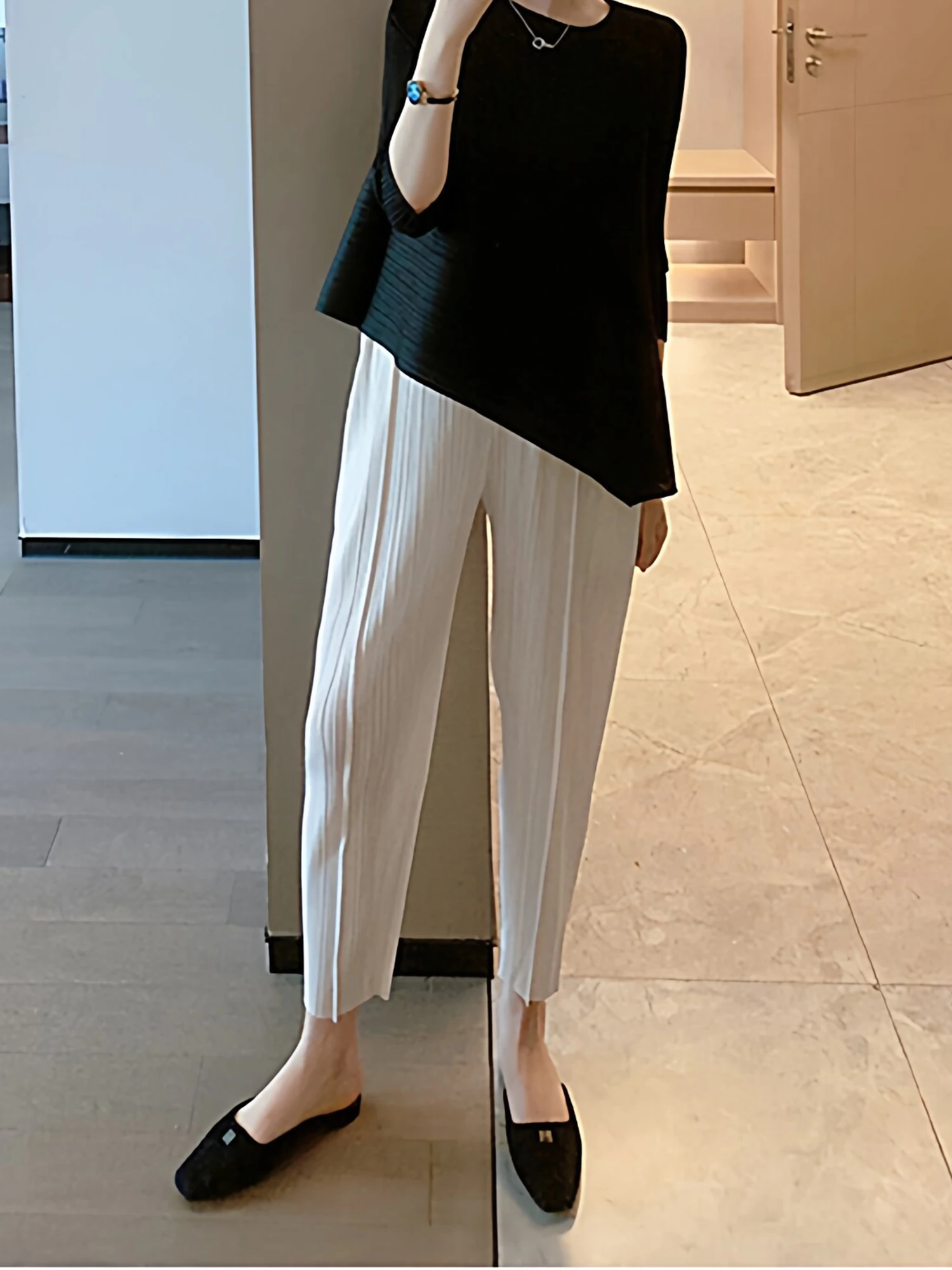 Spring 2026 New Style Women's Slim Fit Harlan Pants Loose Cuffed Tapered Leg Casual Trousers High Waist Elastic Waistband