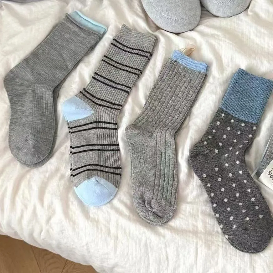 1/4 زوج الخريف الشتاء رمادي أزرق منتصف جوارب أنبوبية النسخة الكورية المألوف توالت حافة المشارب لينة مريحة الجوارب غير رسمية
