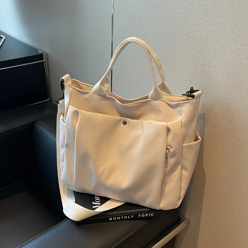 Large Capacity Nylon Zipper Waterproof Tote Bag Casual Commuter Women's Crossbody Shoulder Bag Handbag Stylish Simple Design