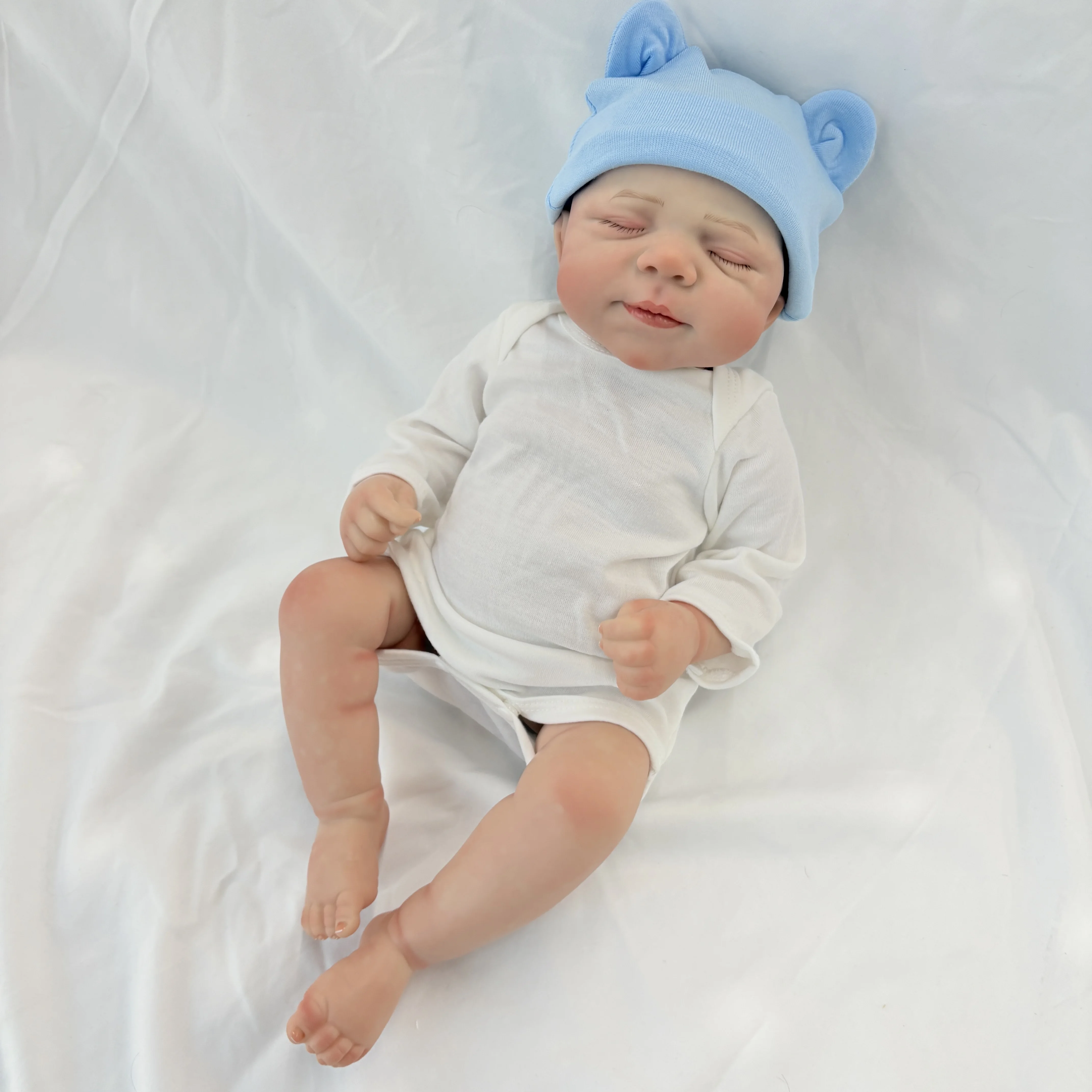 NPK 18'' Hochwertige Reborn-Puppe Pascale, Lebensechte Kuschel-Mädchenpuppe, Vollvinyl-Körper mit 3D-Haut und Handbemaltem Haar