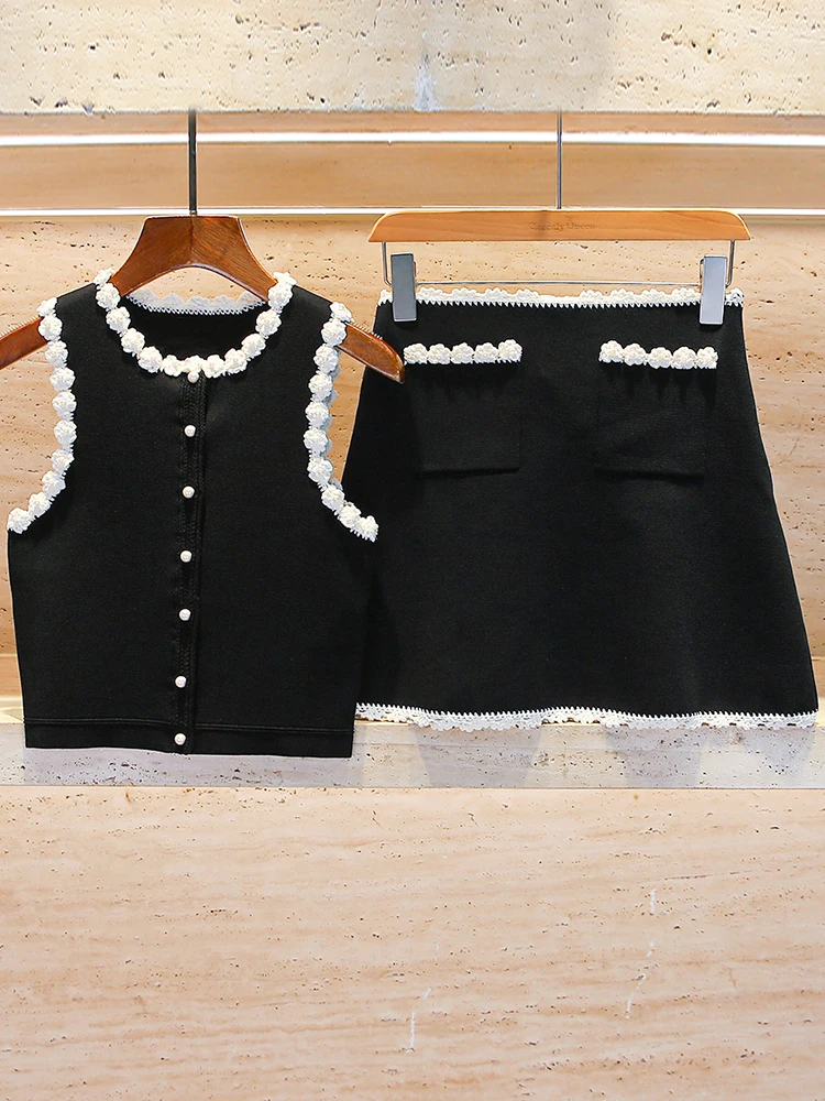 طقم سترة محبوكة فاخرة وتنورة قصيرة للنساء بتصميم أنيق نصف طول، طقم عصري مكون من قطعتين من ألياف البوليستر