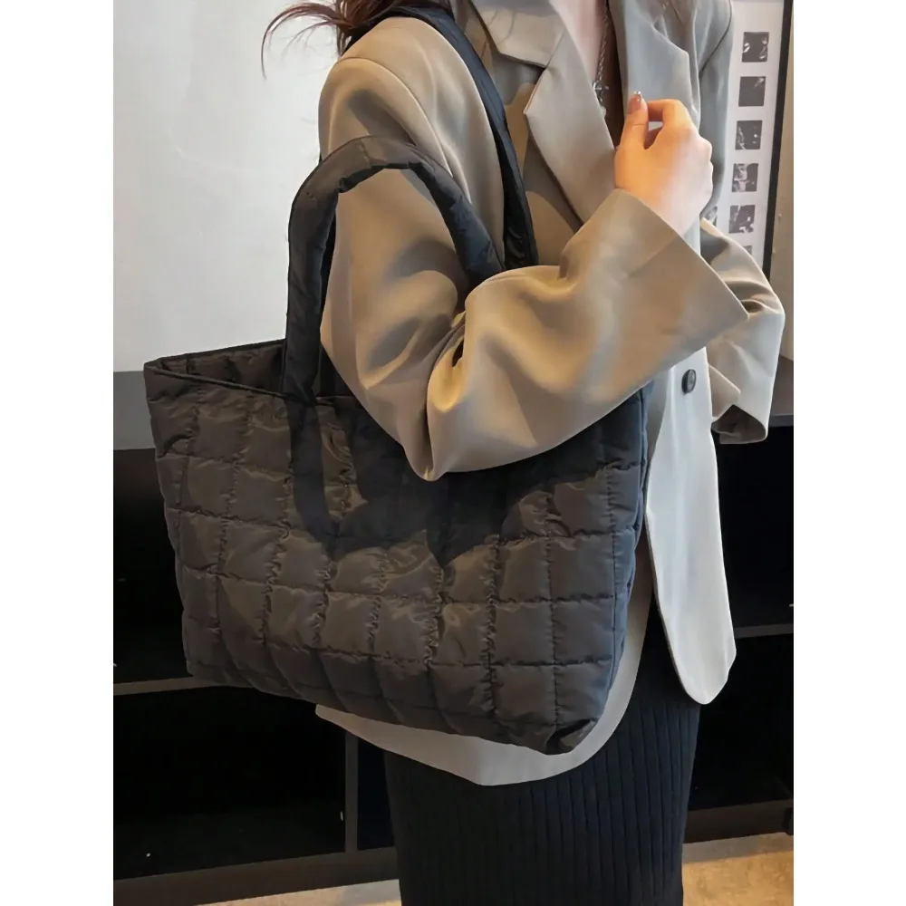 1 Pc Minimalist Quilted Puffy Tote Bag, Large Capacity Crossbody Bag, Trendy Padded Shoulder Bag For Women For Daily Commute image 2
