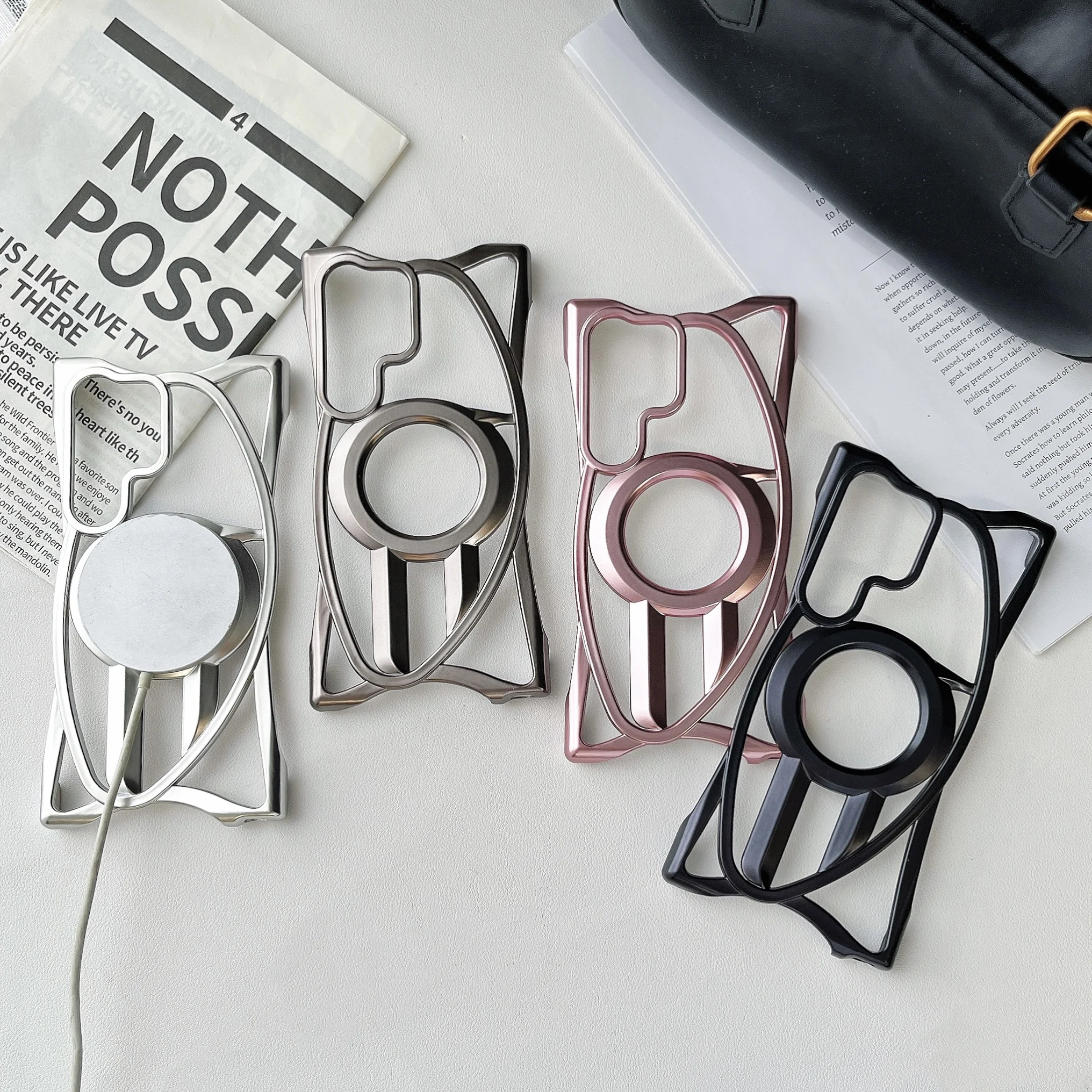 

Matte Plating Hollow Out Magnetic Shockproof Case for Samsung Galaxy S24 Plus S25 Ultra Heat Dissipation Wireless Charging Cover