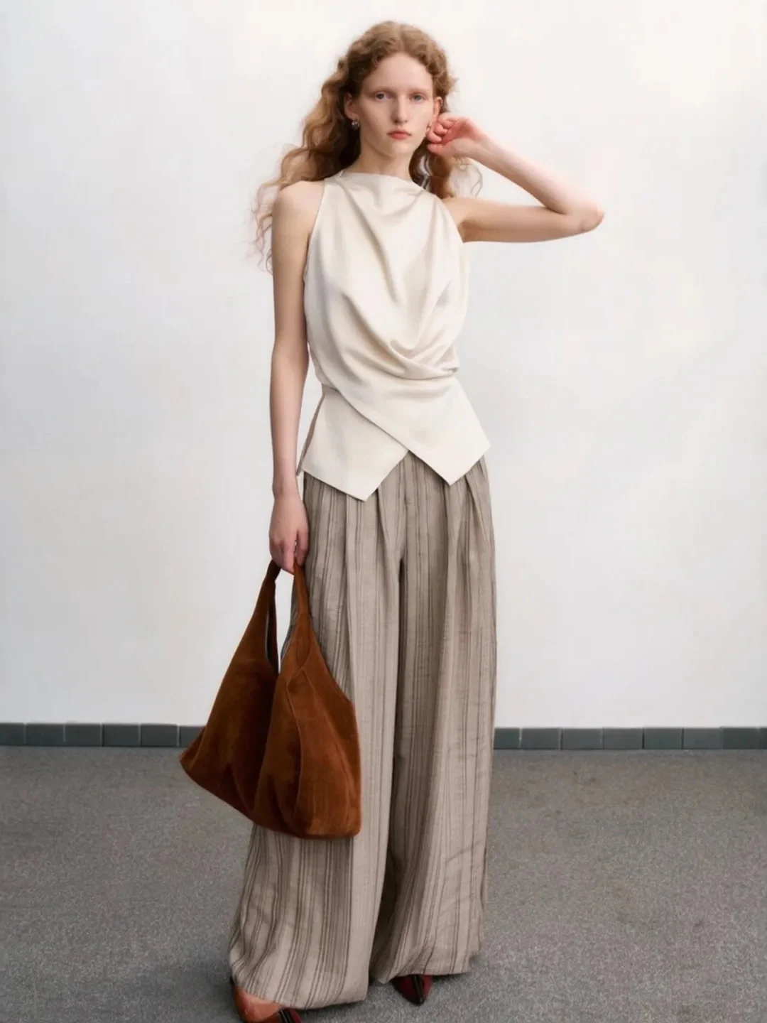 Elegant High Intelligence Sensation Irregular Hem Vest Sleeveless Waist-Cinching Summer New Arrival Elegant French Style Wome...