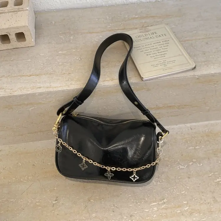 

High-End Textured Small Square Crossbody Bag 2026, Niche Personalized Style, Fashion Versatile Shoulder Underarm Bag for Women