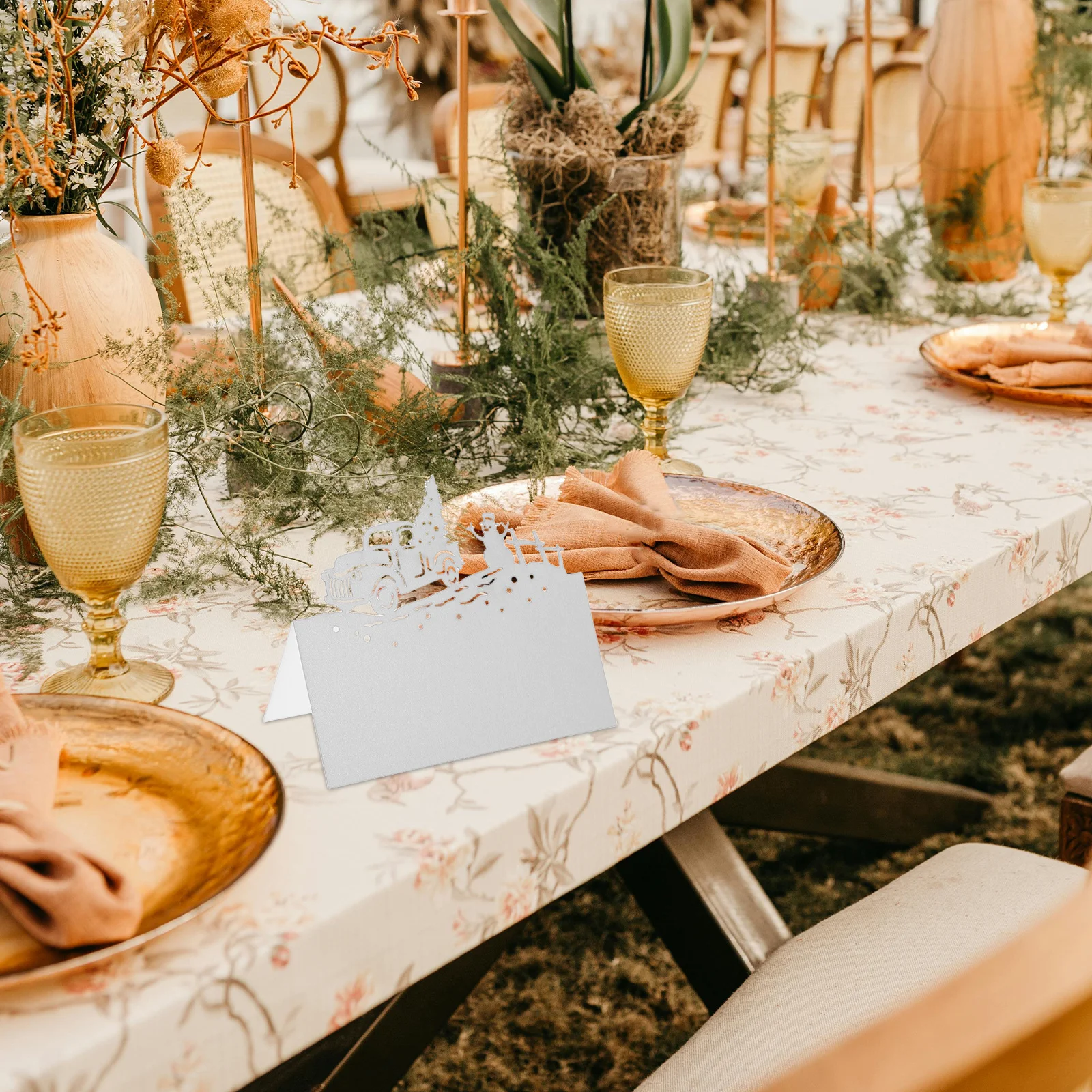 

50Pcs Christmas Place Cards for Table Setting Festive Name Tent Cards Hollow Tree Snowman Design Blank Guest Seating for Holiday