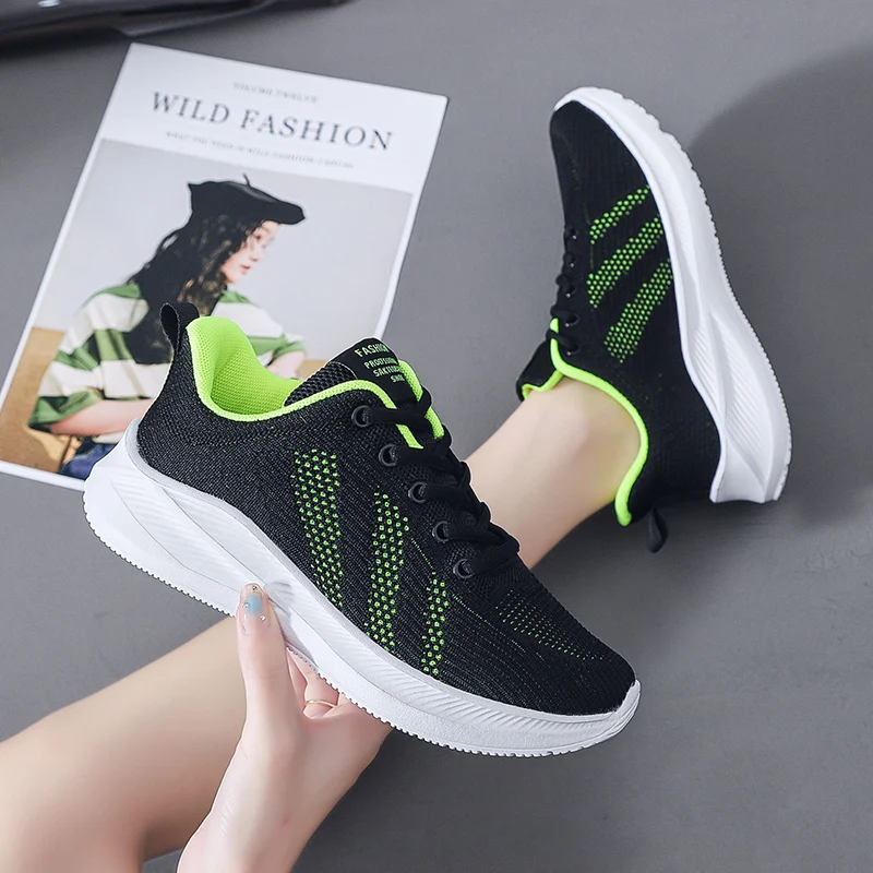 Women's casual sports shoes Fashion ultra-light flying textile sports shoes (35-42) with video