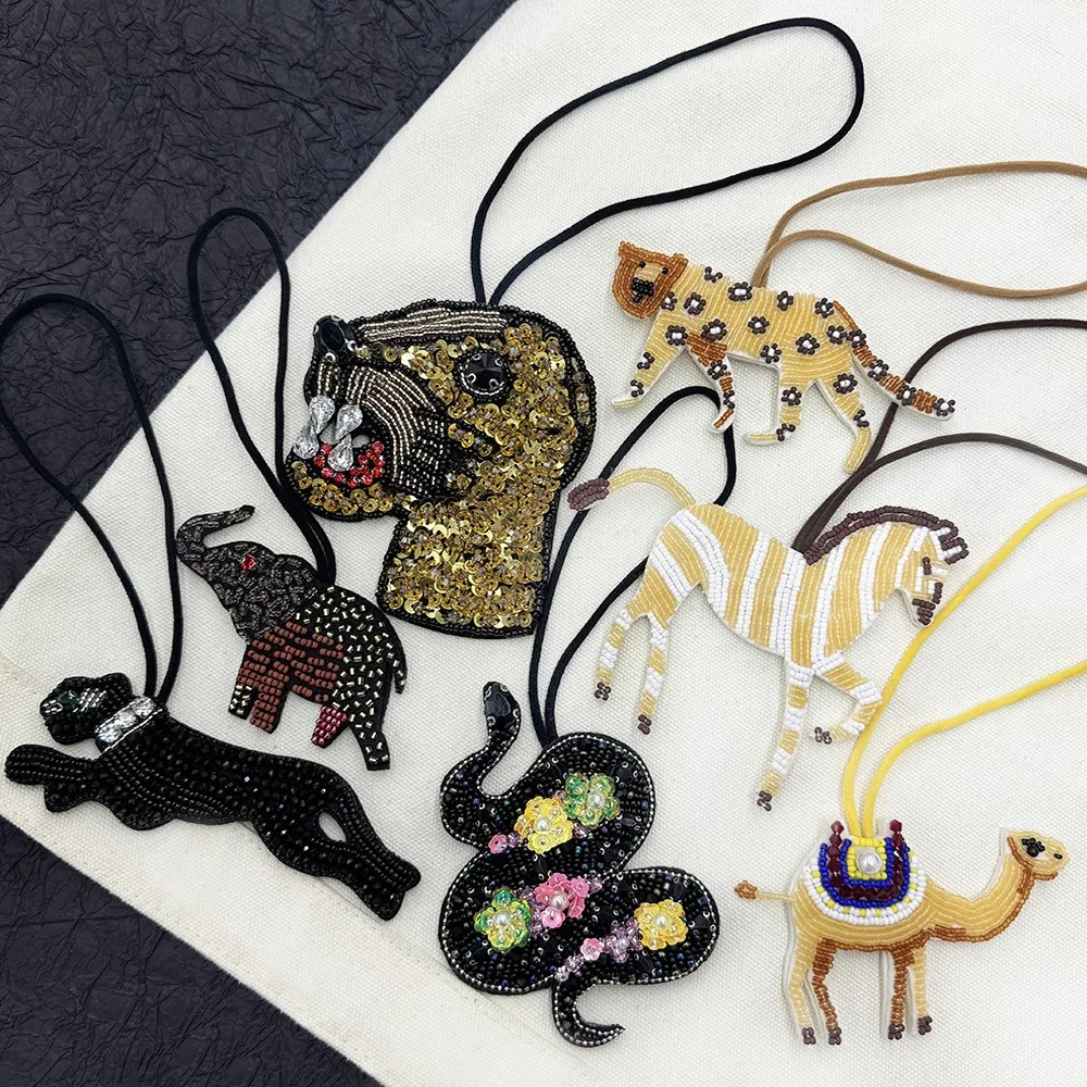 1pc Animals Beaded Patches 3D Zebra Elephant Camel Lanyard Accessories Used For Handbag Decoration Keychain Pendant Bag Applique