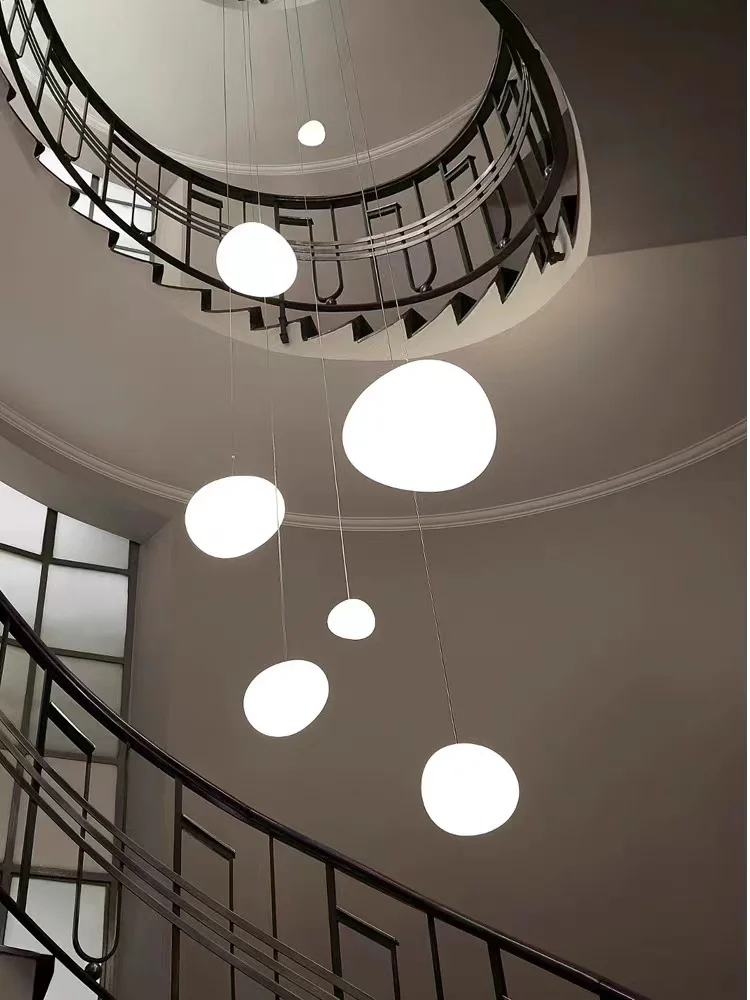 Duplex bâtiment escalier en colimaçon lustre Nordique haute salon chambre salle à manger cuisine suspendue en verre long lustre