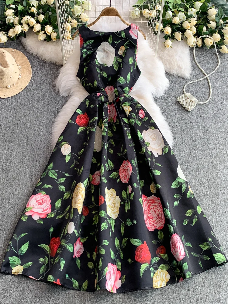 Vestido F E Estampado Sem Mangas com Saia Godê, Cintura Alta, Efeito Emaecedor, Novo Estilo Coreano para o Ve...