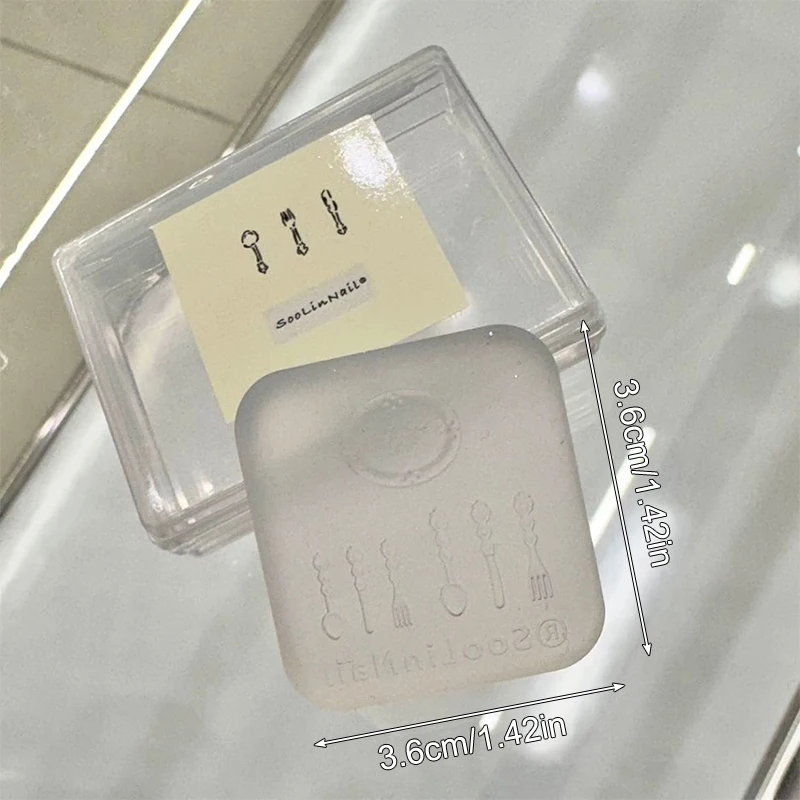 Série de vaisselle couteau fourchette cuillère 3D Silicone moule à ongles Nail Art doux estampage plaques bricolage manucure sculpture modèle