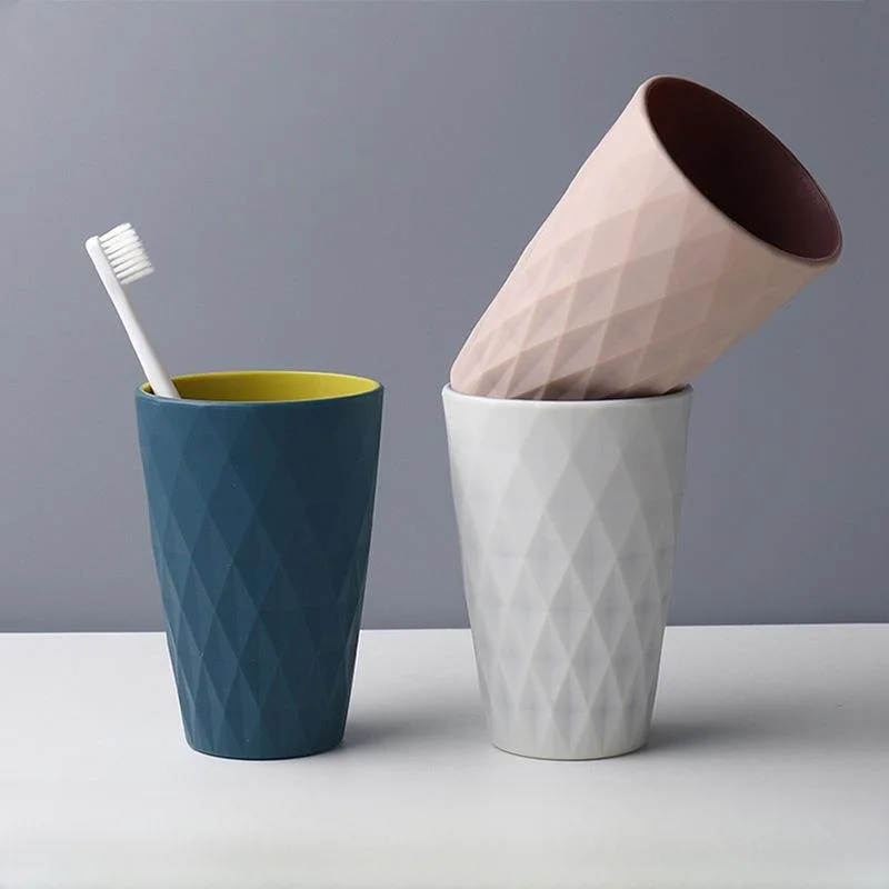 

Double Layered Plastic Toothbru Cup with Soft Rubber Couples Mouth Rinse Cup Simple Design Batoom Oral Care Organizer