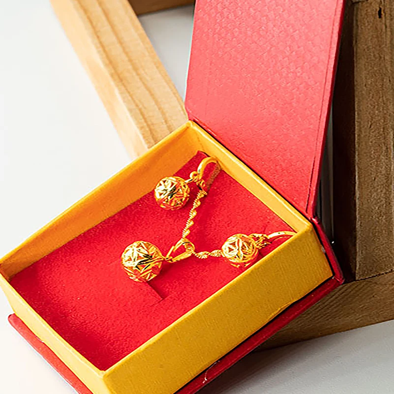 Colar e brincos femininos Conjunto de caixa de presente, Clássico, Elegante