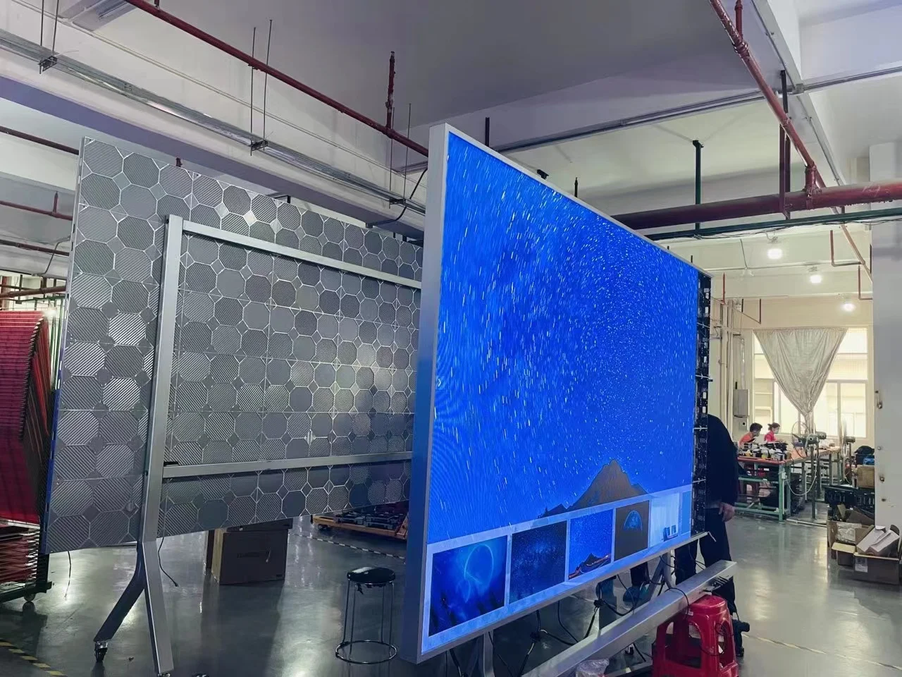 LED High Quality Module 640*480 P1.66mm Academic Conference Room Meeting Hall Indoor Electronic Full Color Digital Display High