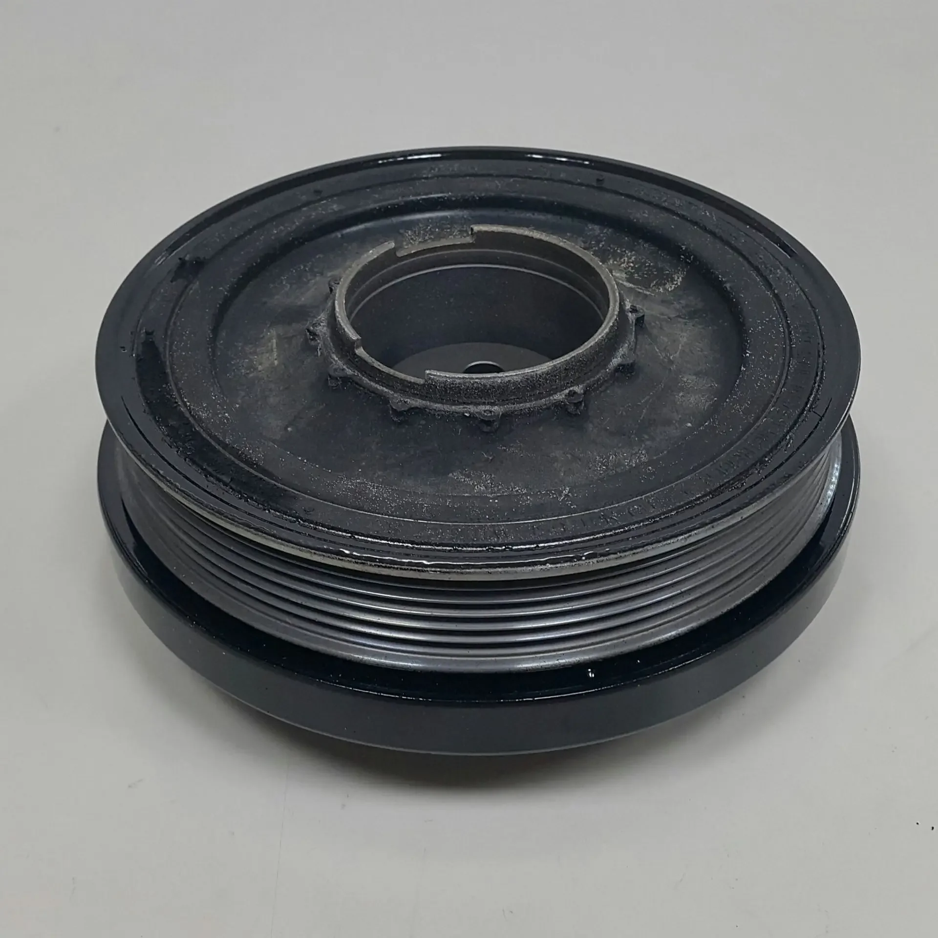 Applicable to  N47 crankshaft pulley 11238512072 spot straight hair  high quality