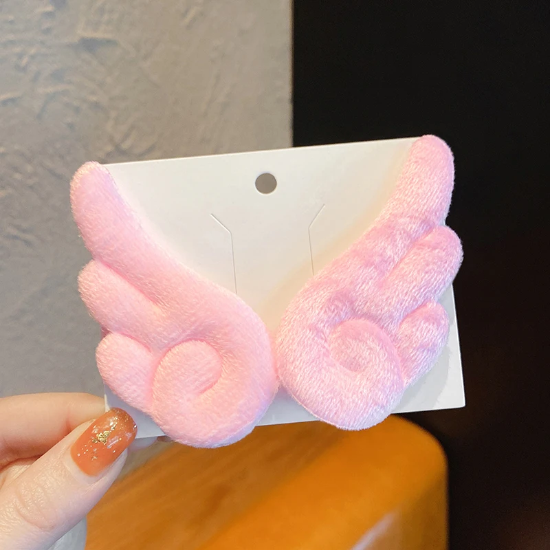 2Pcs Angel Hair Clips Girls Kids Cartoon Plush Pins Barrette  display picture 1
