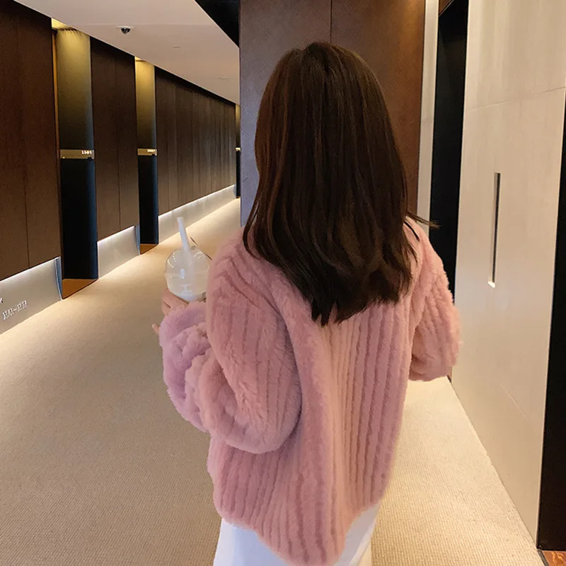 Hot sales Girl's Real Fur Coat fashion Women Autumn Winter Natural Lamb Wool Thick round neck Collar Warm Short Jacket