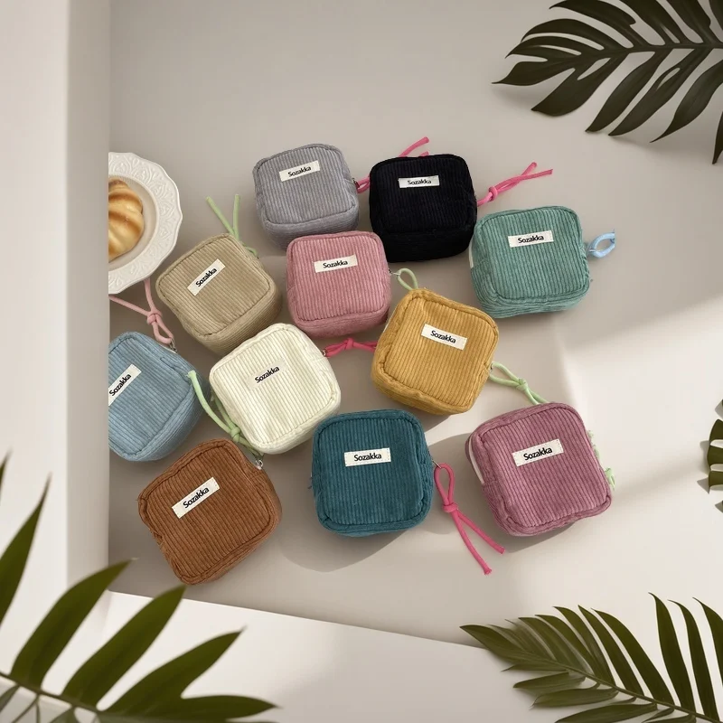 

Женский кошелек для монет на молнии, большая вместительная косметичка, гигиенические прокладки, наушники, чехол для губной помады, подарок, маленькая косметичка, чехол