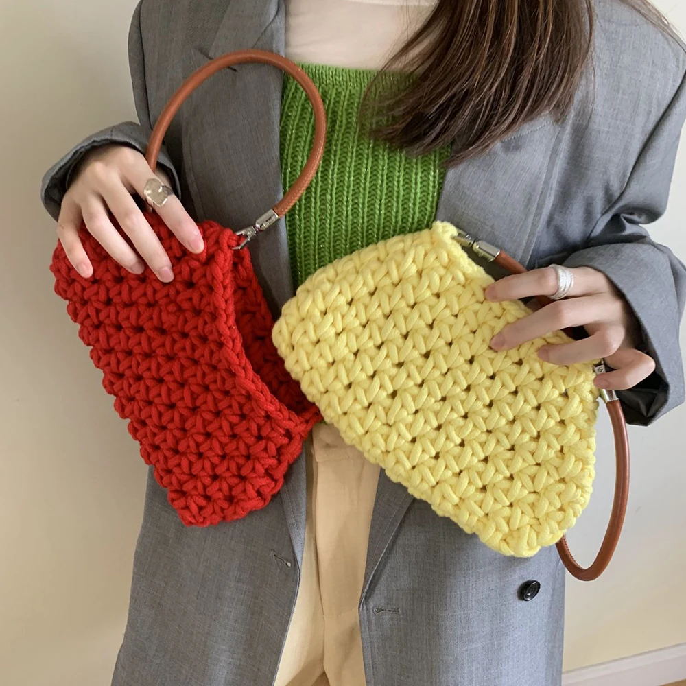 Sacos tecidos artesanais para mulheres Bolsa de ombro de crochê Cor doce Bolsa de tricô de corda Bolsa de axila pequena, moda, 2024