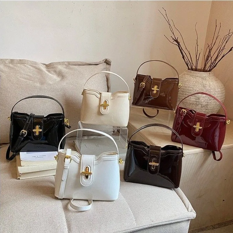 

Elegant Diaper Bag Classic Designer Original Retro Square Satchels Textured Leather Bag For Women Commuter Bag