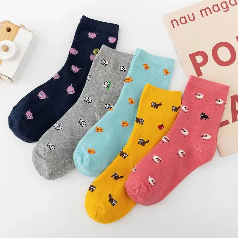 

Women's Mid Length Socks Mini Animal Female's Socks Autumn and Winter Cotton Socks