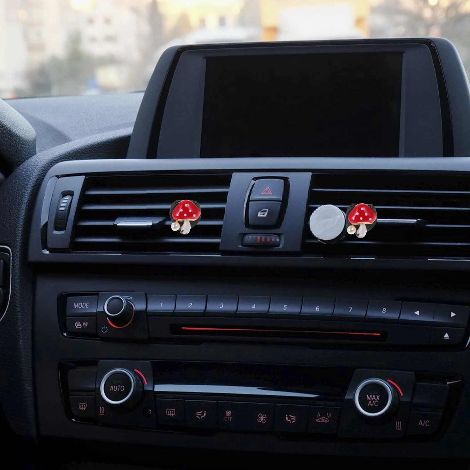 

4pcs Vent Diffuser Clip Mushroom Shape Aroma Ornament For Car Outlet Freshener Air Vent Clip Car Interior Decoration