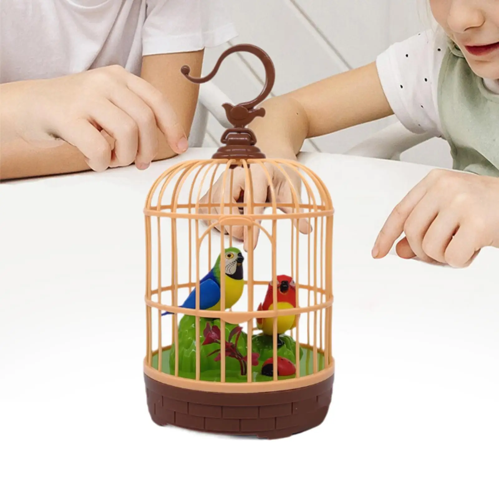 Accesorio para habitación de pájaro cantando en jaula Inducción activada por voz con sonidos melódicos Regalos para chirrear y movimiento para bebé 4,2" x 7,8"