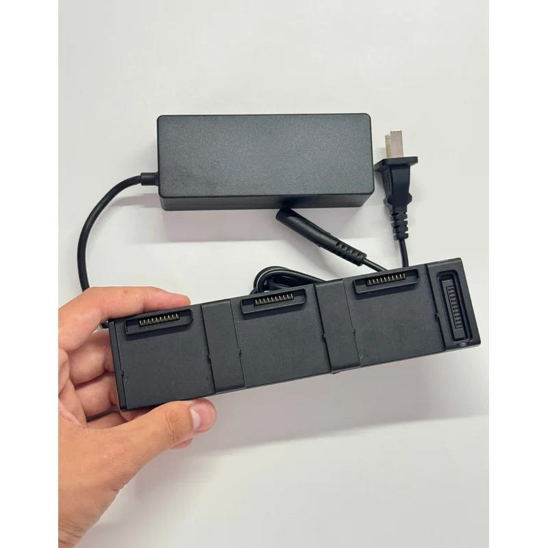 

Используется для зарядного устройства DJI Mavic Air 2 2S и вилки адаптера питания HUB P2CH для зарядки