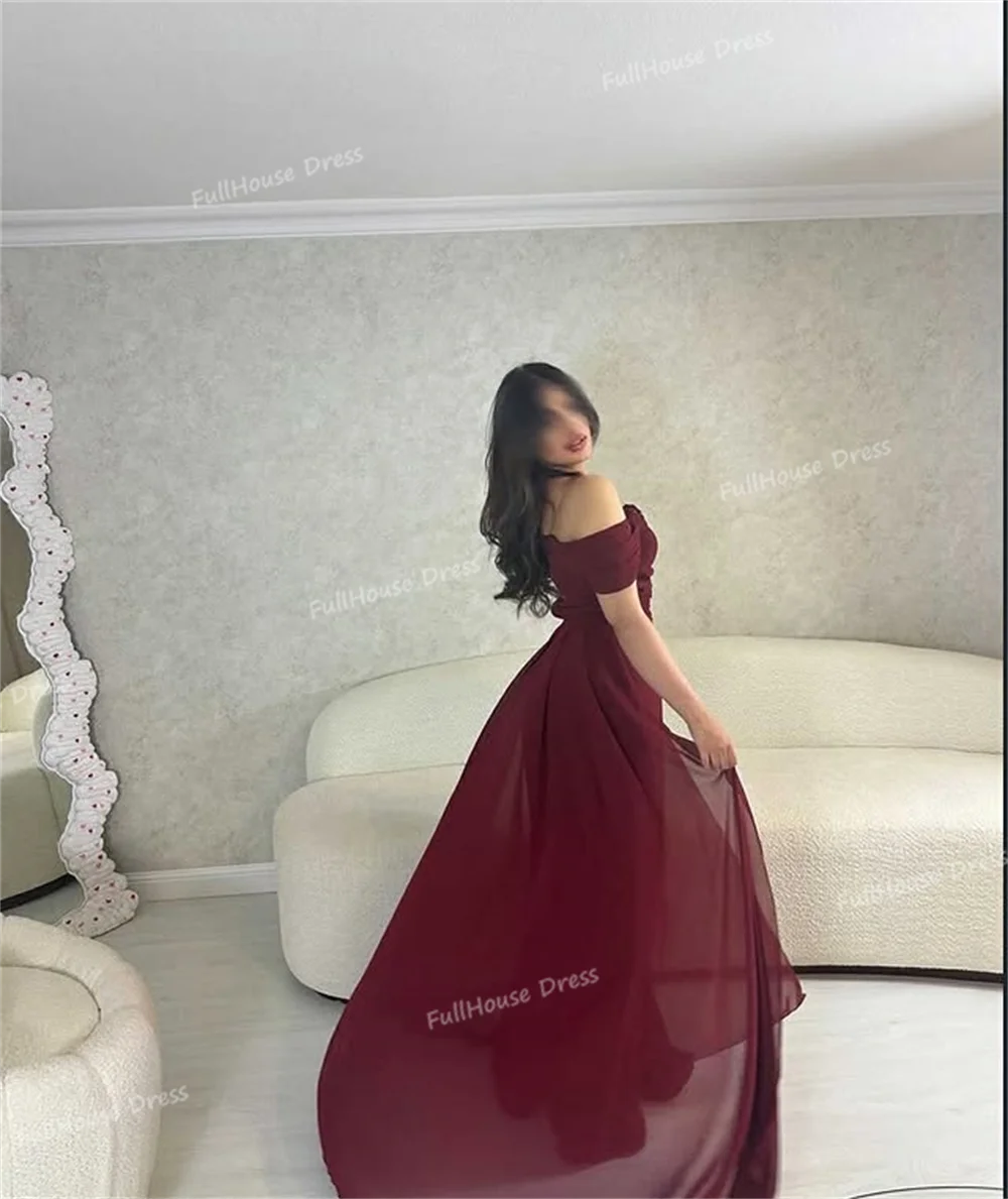 Maßgeschneidertes, klassisches, schulterfreies, plissiertes, sexy Etui-Abend-Brautkleid aus Chiffon, rückenfreies, bodenlanges Ballkleid mit Hof