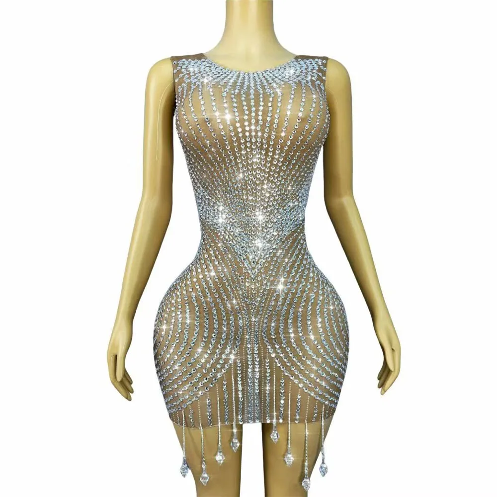 مثير وميض بلورات سلاسل المعلقات تقليم صالح فستان شبكي عيد ميلاد احتفال فساتين السهرة السجادة الحمراء تظهر المرحلة ارتداء