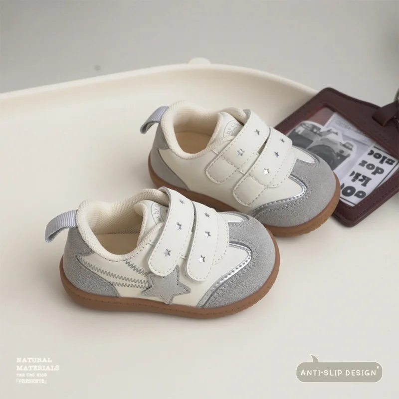 De CBC 『 XINGX-peuter van baby Steady Coolname Sneaker Lente-en herfstjongens en meisjes met zachte bodem morele training