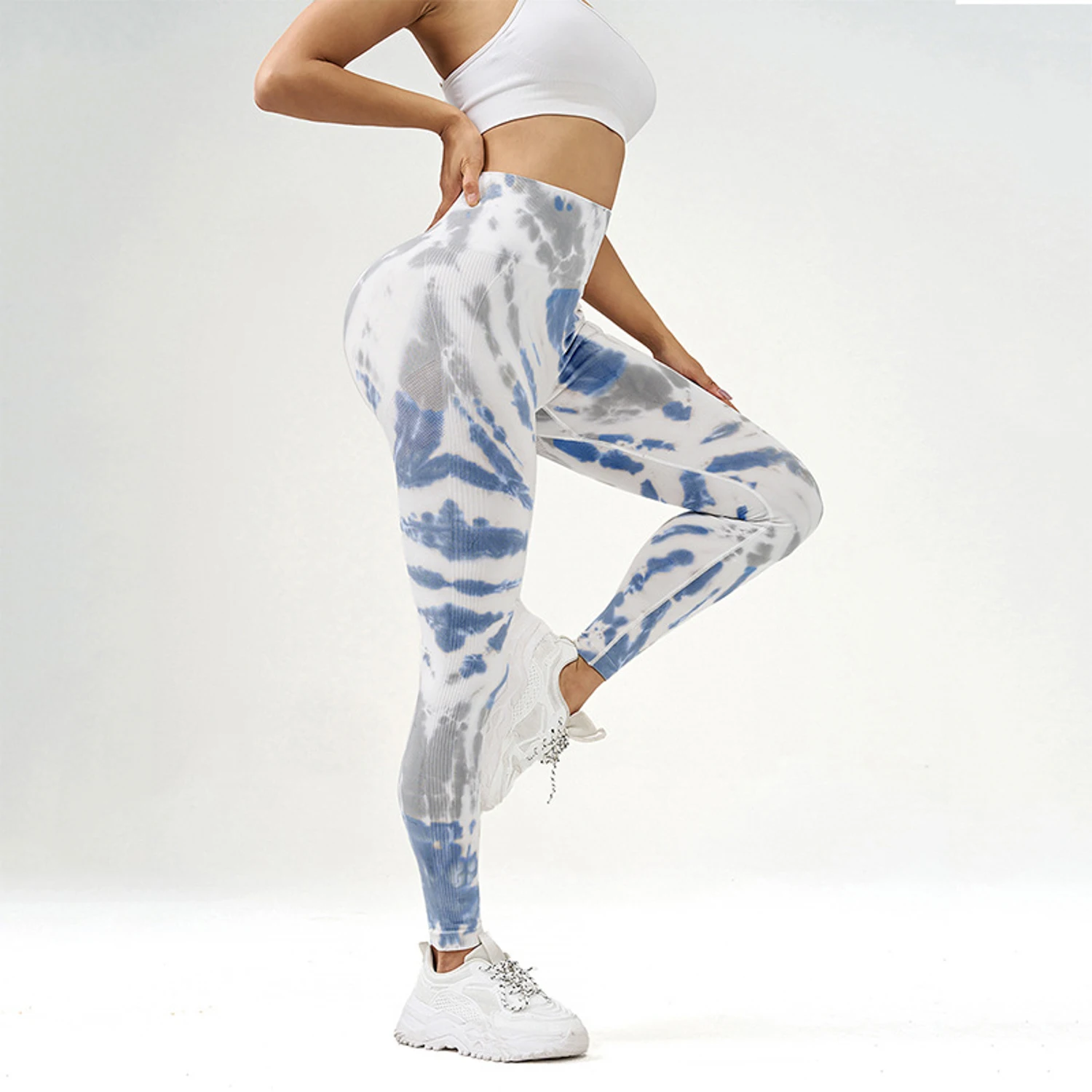 กางเกงโยคะผู้หญิงเอวสูงลายหลากสีสันสำหรับฤดูใบไม้ร่วง ยกสะโพก กระชับรูปร่าง ยืดหยุ่นสูง