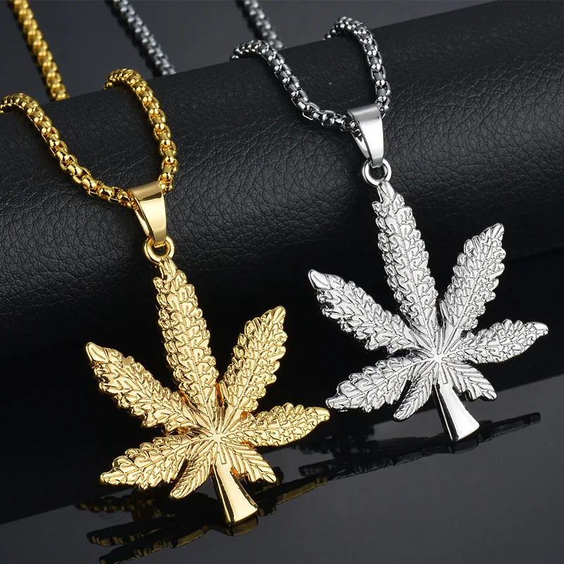 Fashion Men Cuban Stainless Steel Chain Maple Leaf Necklace Hip Hop Necklaces for Men Creative Jewelry Party Anniversary Gift