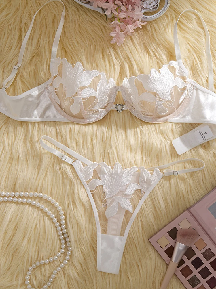 حار الدانتيل خياطة البرازيلي سراويل الجبهة مشبك رفع البرازيلي التقوقع تقليم سراويل مجموعة الملابس الداخلية الملابس الداخلية النسائية الملابس الداخلية مفتوحة الشرج