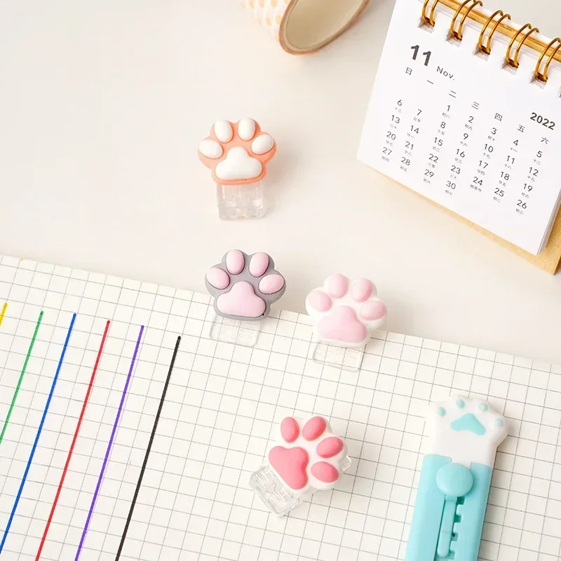 

4pcs/set Cute Cartoon Paper Clip Sweet Kitten Paw Animal Snack Seal Clip Kawaii Fashion Scrapbook Clip Lovely Student Supplies