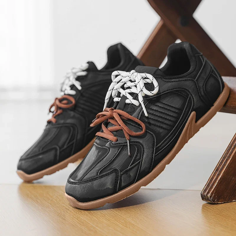 

2025 New Retro Flat Shoes Casual Sports Shoes for Men with Lace Up Anti Slip Trend Versatile