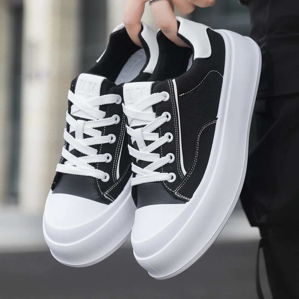 Slip-On Solid Casual Skate Shoes Unisex Flat Sneakers Soft Breathable Non Slip Wear Resistant Lightweight Daily Street Shoes