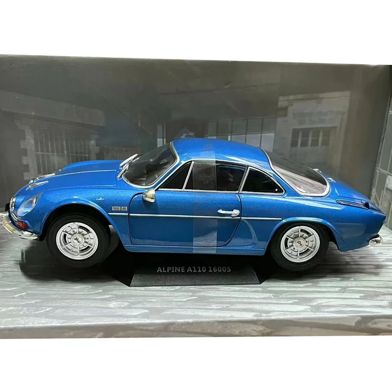 SOLIDO 1:18 Scale A110 1600s 1969 Simulation Alloy Car Model Diecast Toy Collectible Ornaments